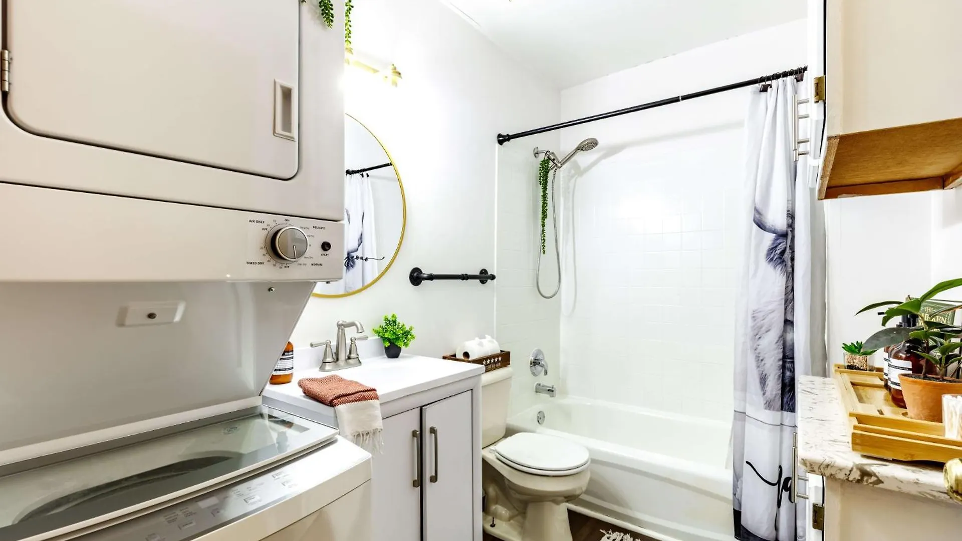 Prime Location Top Rated Clean Parking Free Columbus Hotel