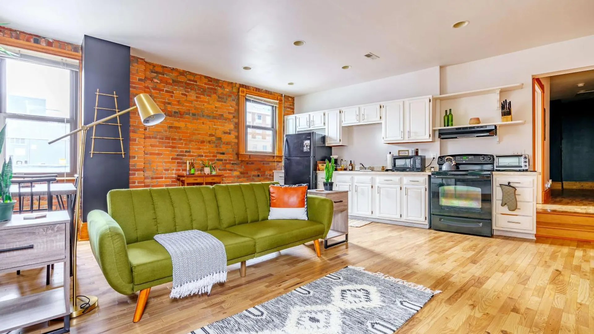 Hotel Prime Location Top Rated Clean Parking Free Columbus