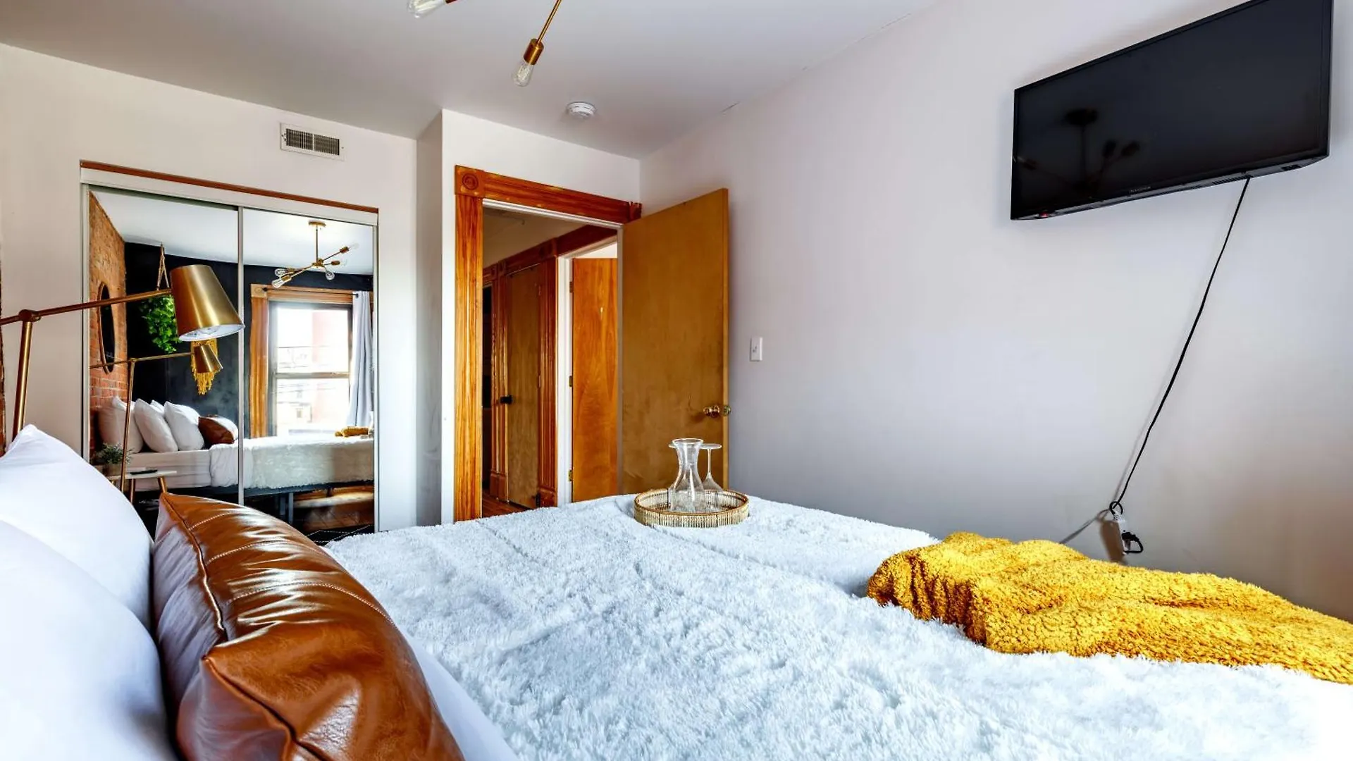 Prime Location Top Rated Clean Parking Free Columbus United States