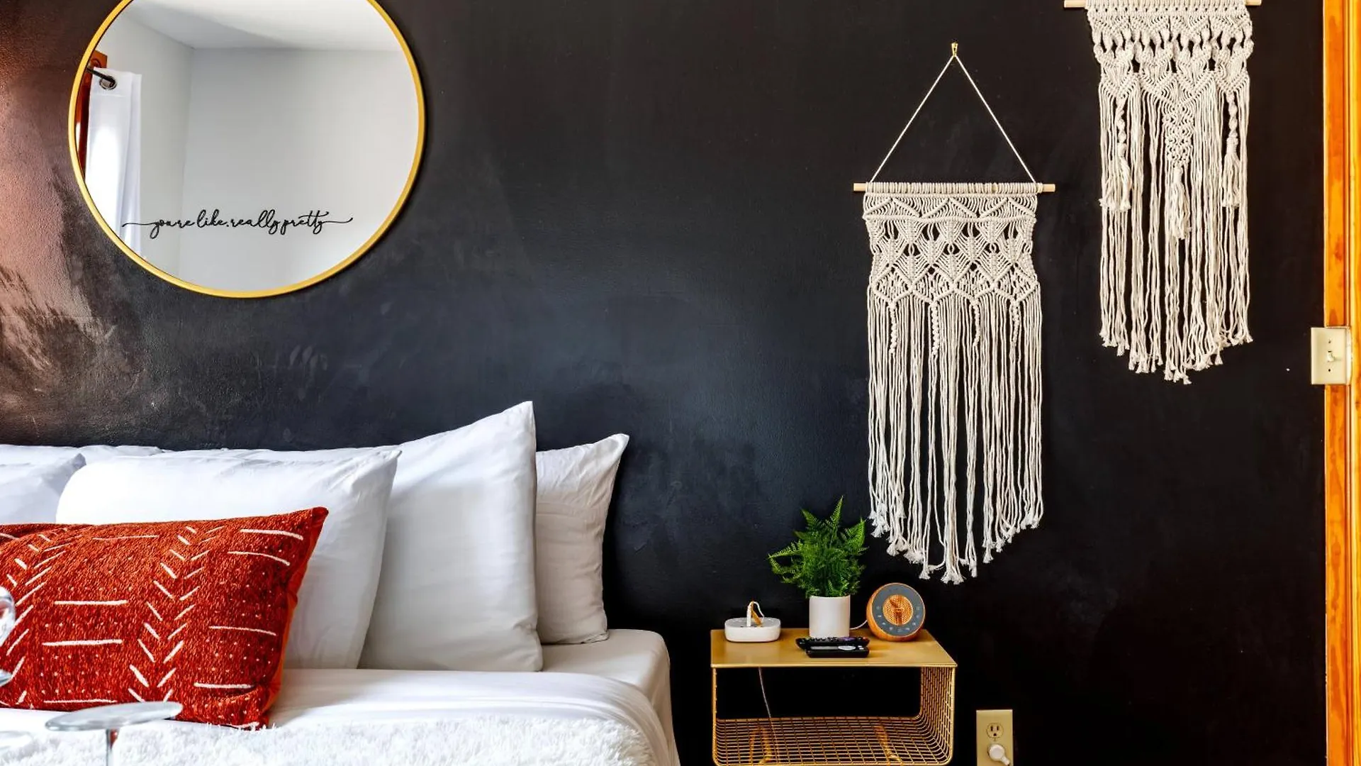 Hotel Prime Location Top Rated Clean Parking Free Columbus