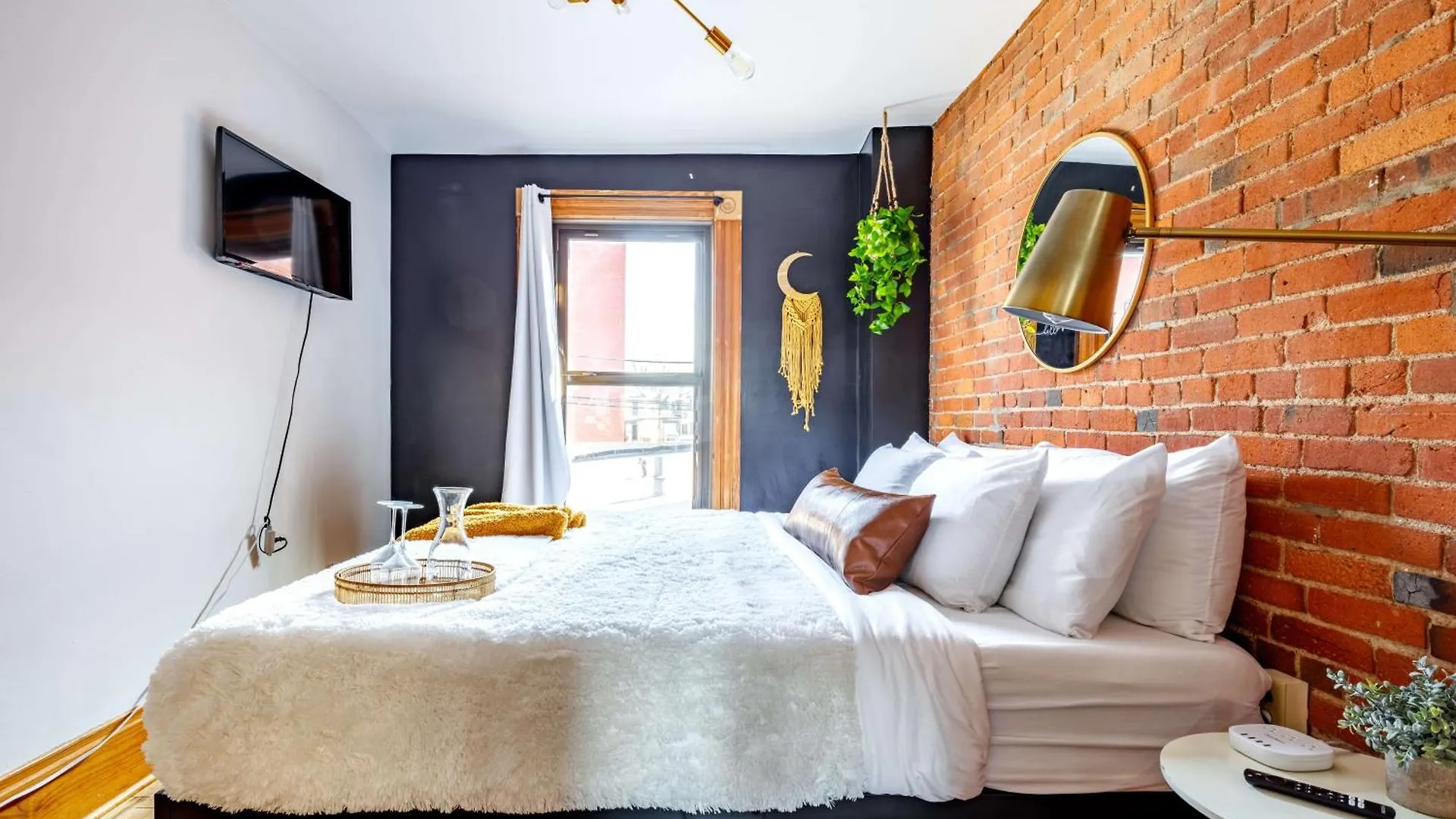 Prime Location Top Rated Clean Parking Free Columbus United States